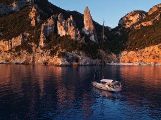 anchorage-at-cala-goloritze-italy